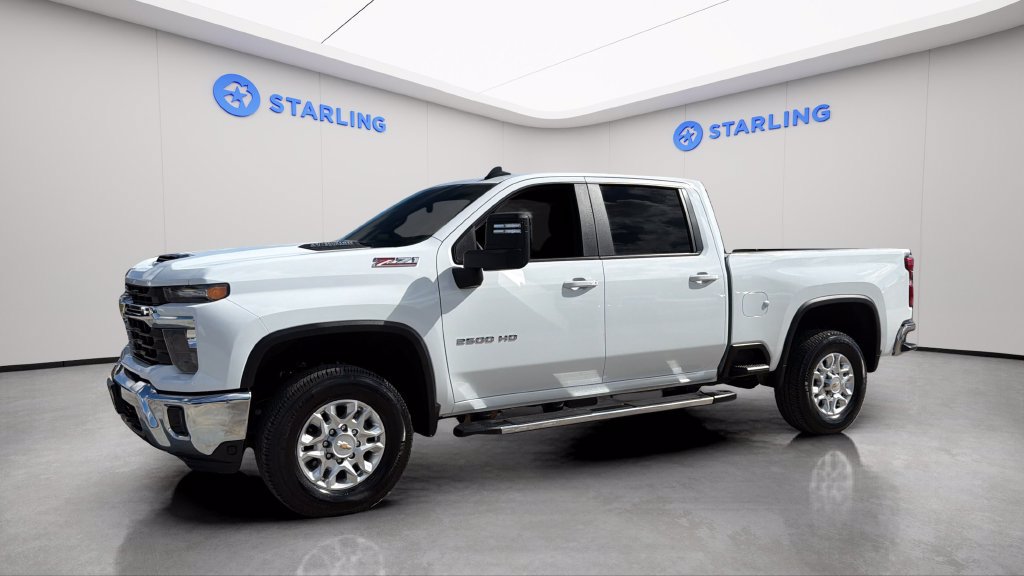 Certified 2026 Chevrolet Silverado 2500 LT AWD/4WD image 8