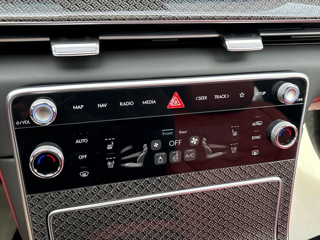 New 2026 Genesis GV80 3.5T e-SC image 18