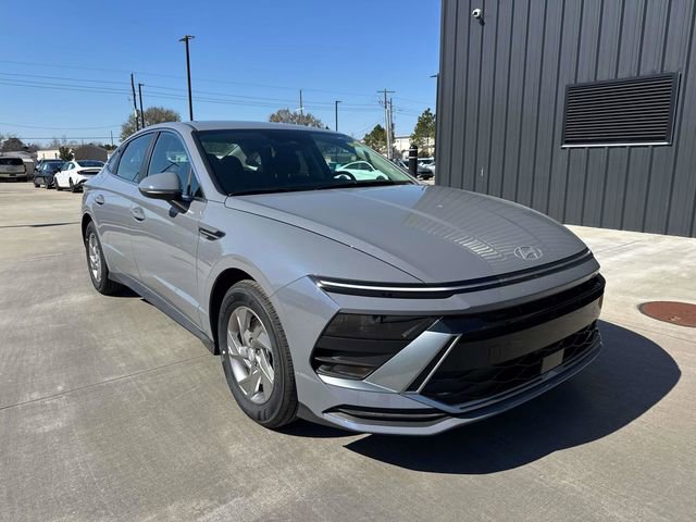 New 2026 Hyundai Sonata SE