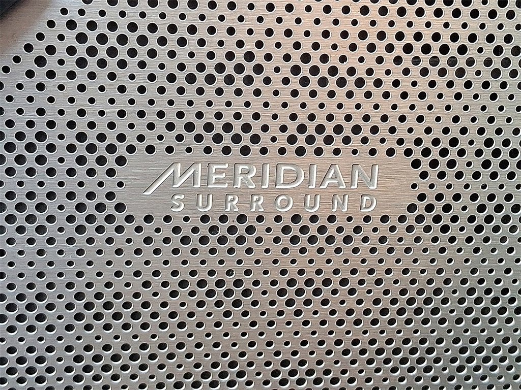 Used 2019 Land Rover Range Rover Velar R-Dynamic HSE image 28