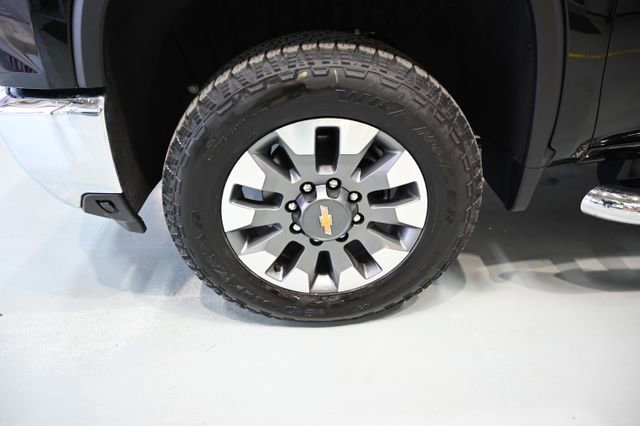 New 2026 Chevrolet Silverado 2500 LT image 30
