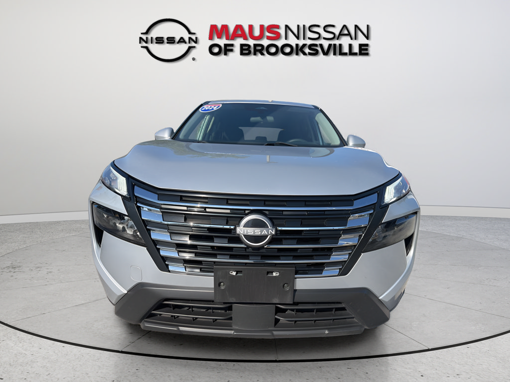 Certified 2024 Nissan Rogue SV AWD/4WD image 5