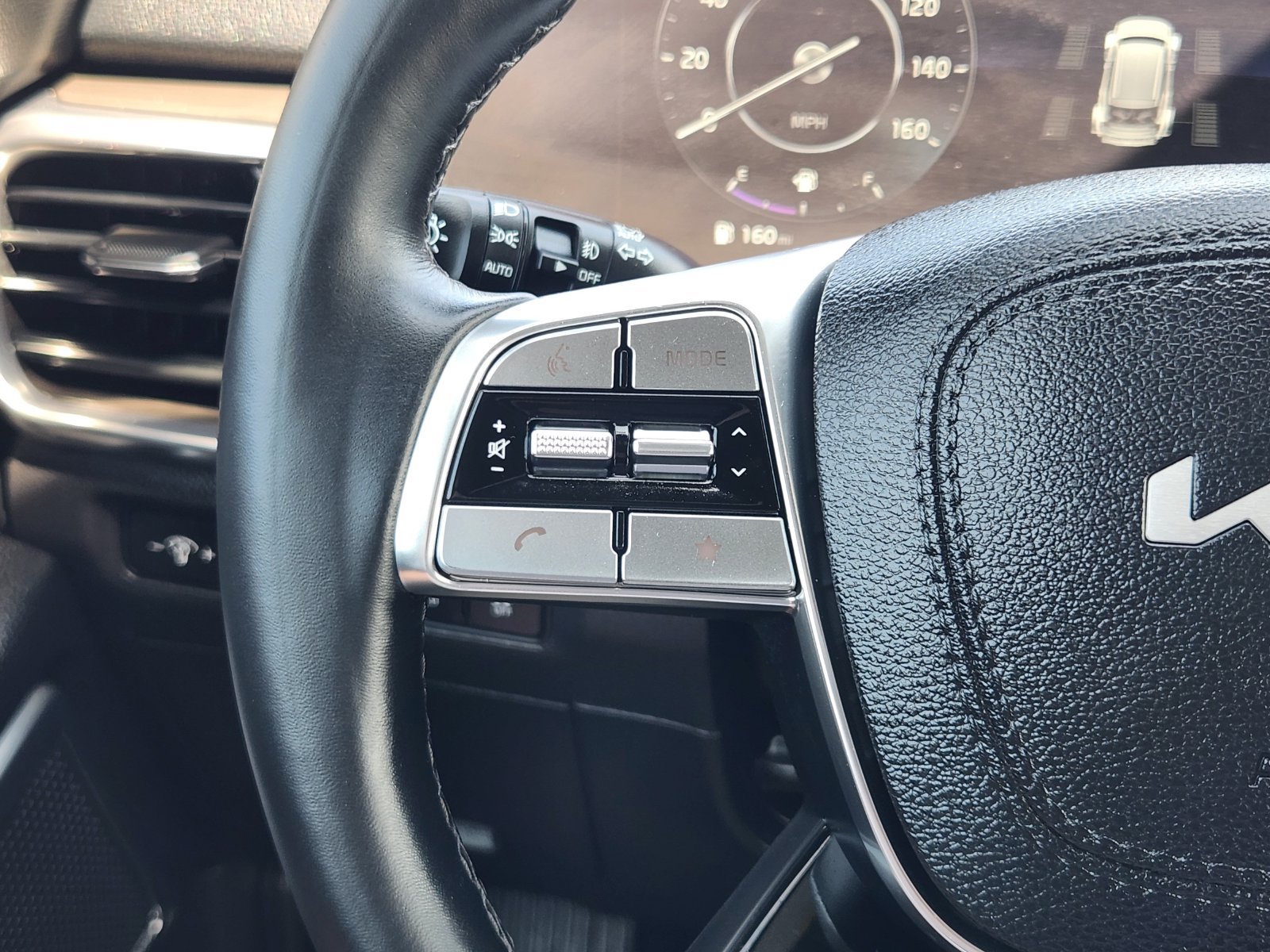 Used 2024 Kia Telluride SX X-Line AWD/4WD image 31