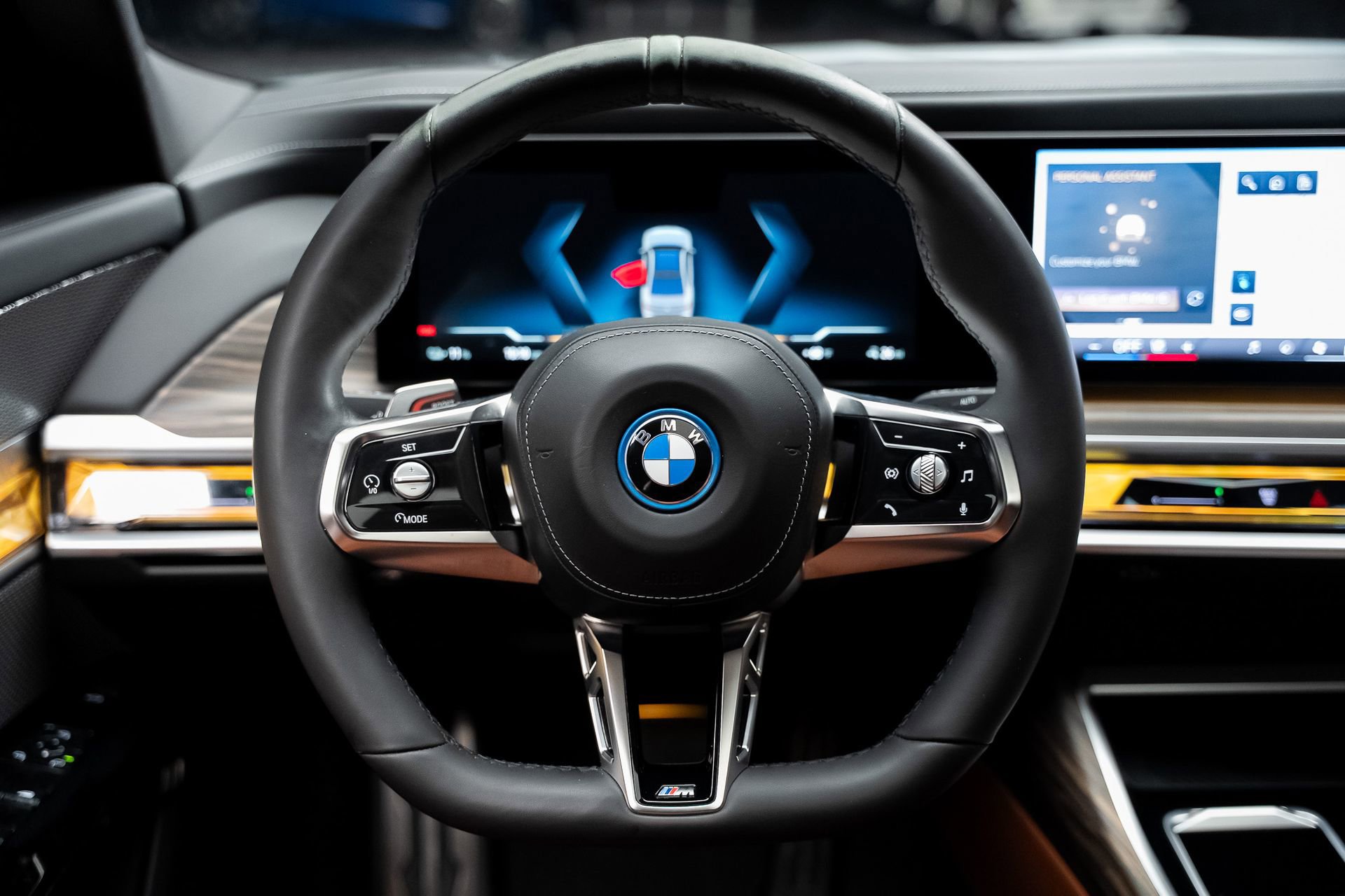 Used 2024 BMW i7 eDrive50 w/ M Sport Package image 42