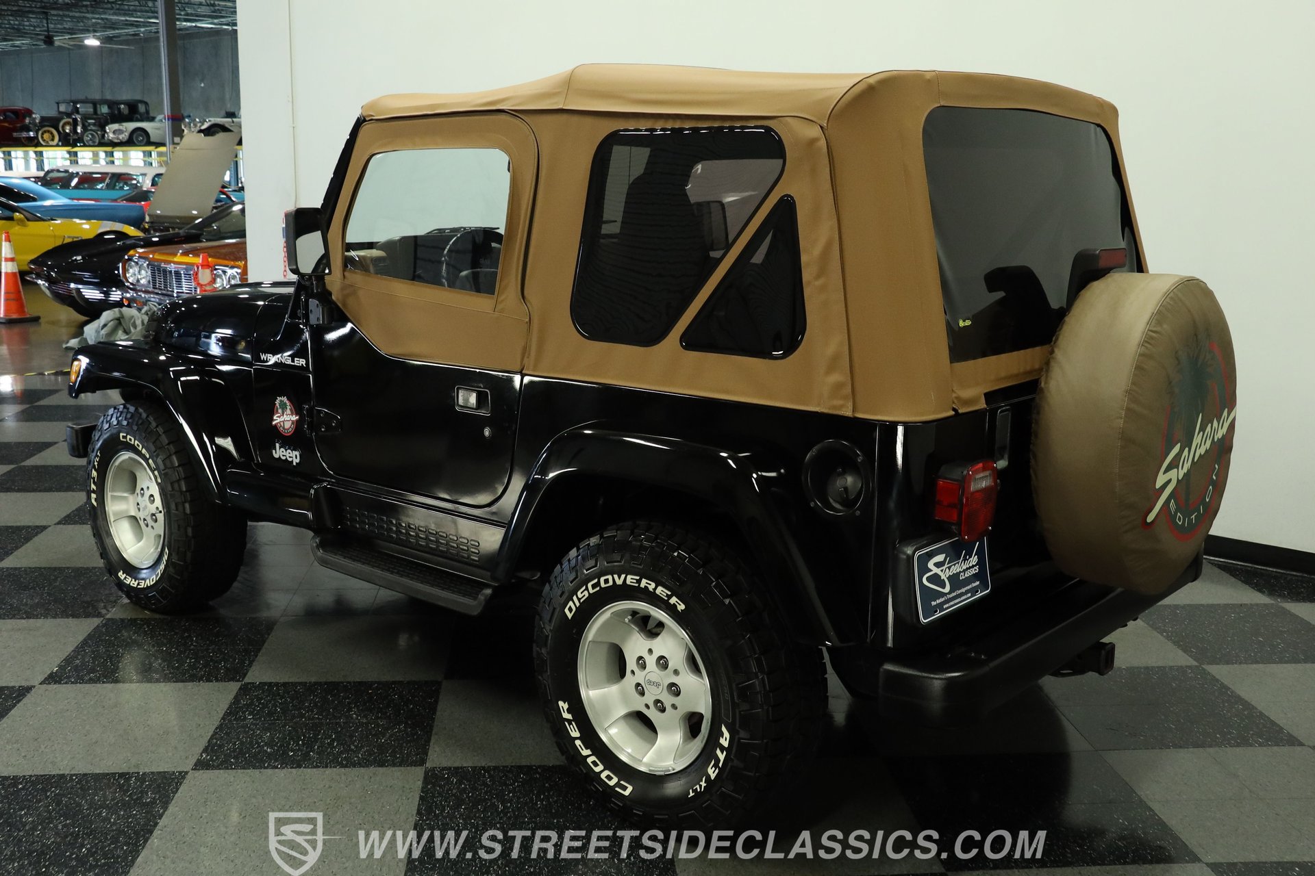 Used 2000 Jeep Wrangler Sahara AWD/4WD image 7