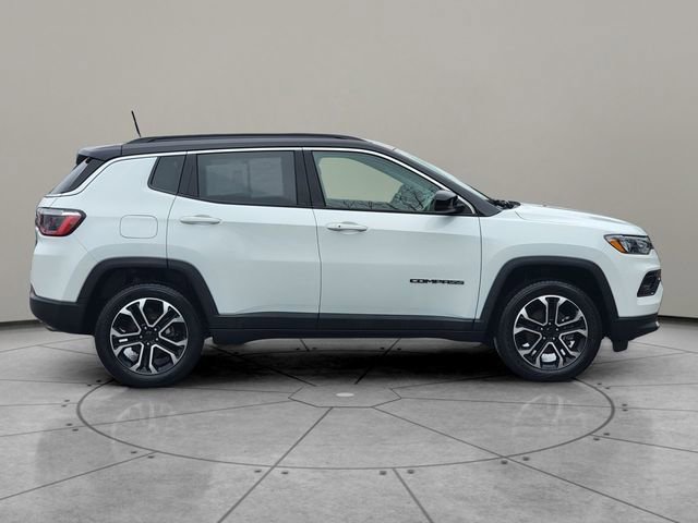 Certified 2022 Jeep Compass Limited image 13