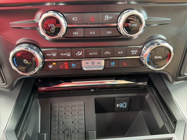 New 2026 Ford F250 Lariat w/ Lariat Ultimate Package image 15