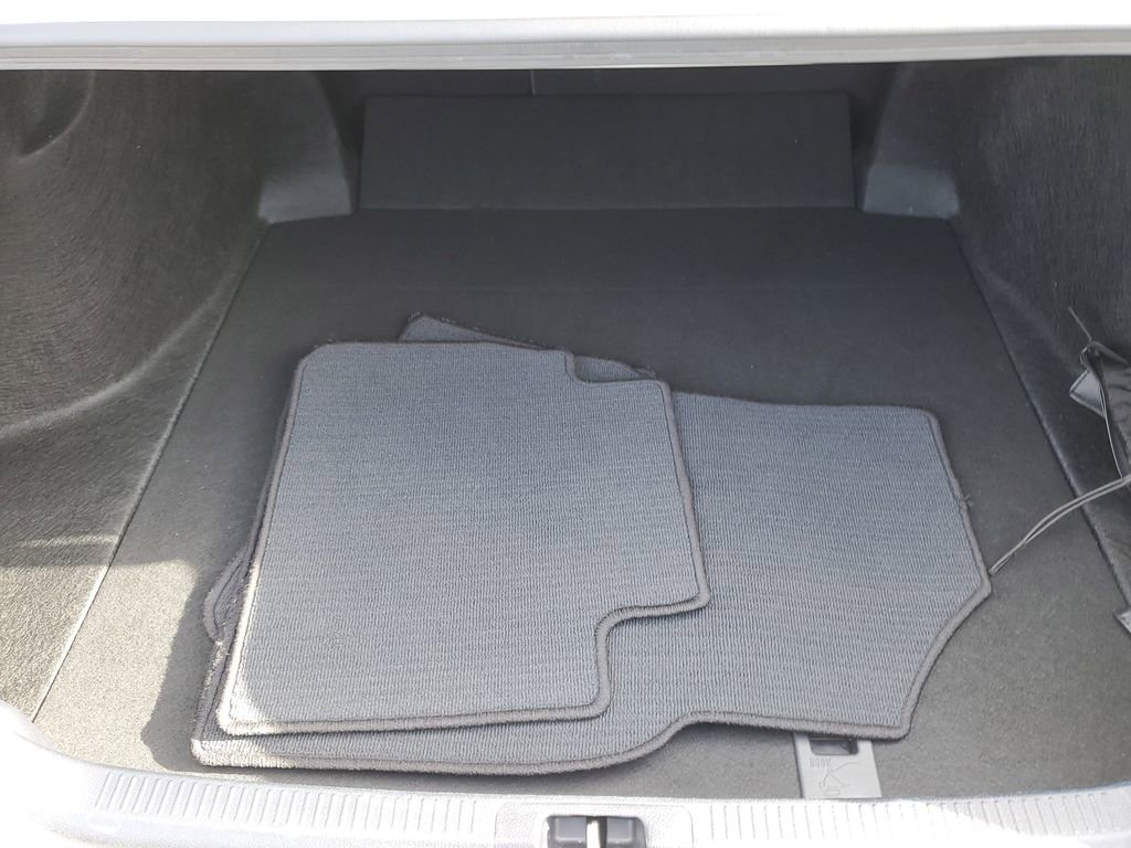 Used 2023 Toyota Camry SE w/ Convenience Package image 6