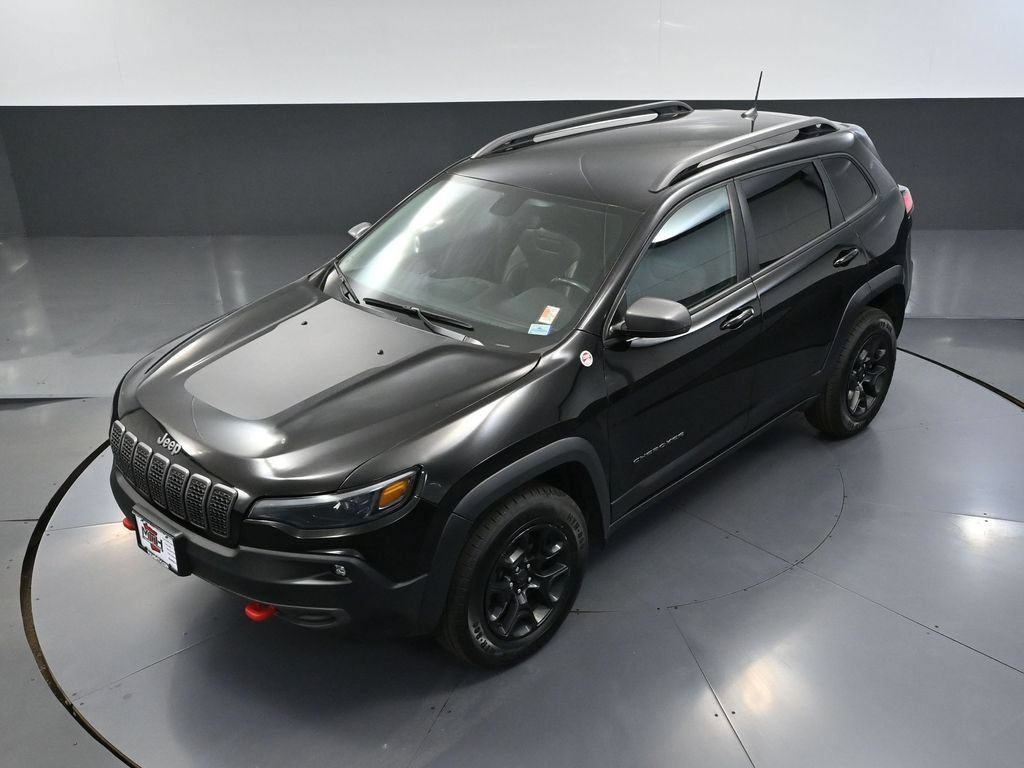 Used 2019 Jeep Cherokee Trailhawk w/ Cold Weather Group AWD/4WD image 55