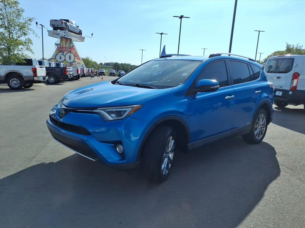 Used 2016 Toyota RAV4 Limited w/ Advanced Technology Package AWD/4WD image 7
