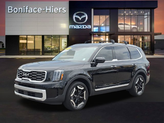 Used 2024 Kia Telluride S FWD image 2
