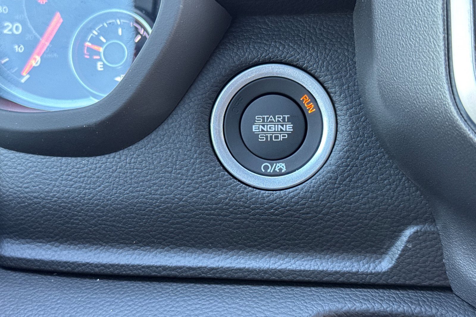 New 2026 RAM 1500 4x4 Crew Cab image 20