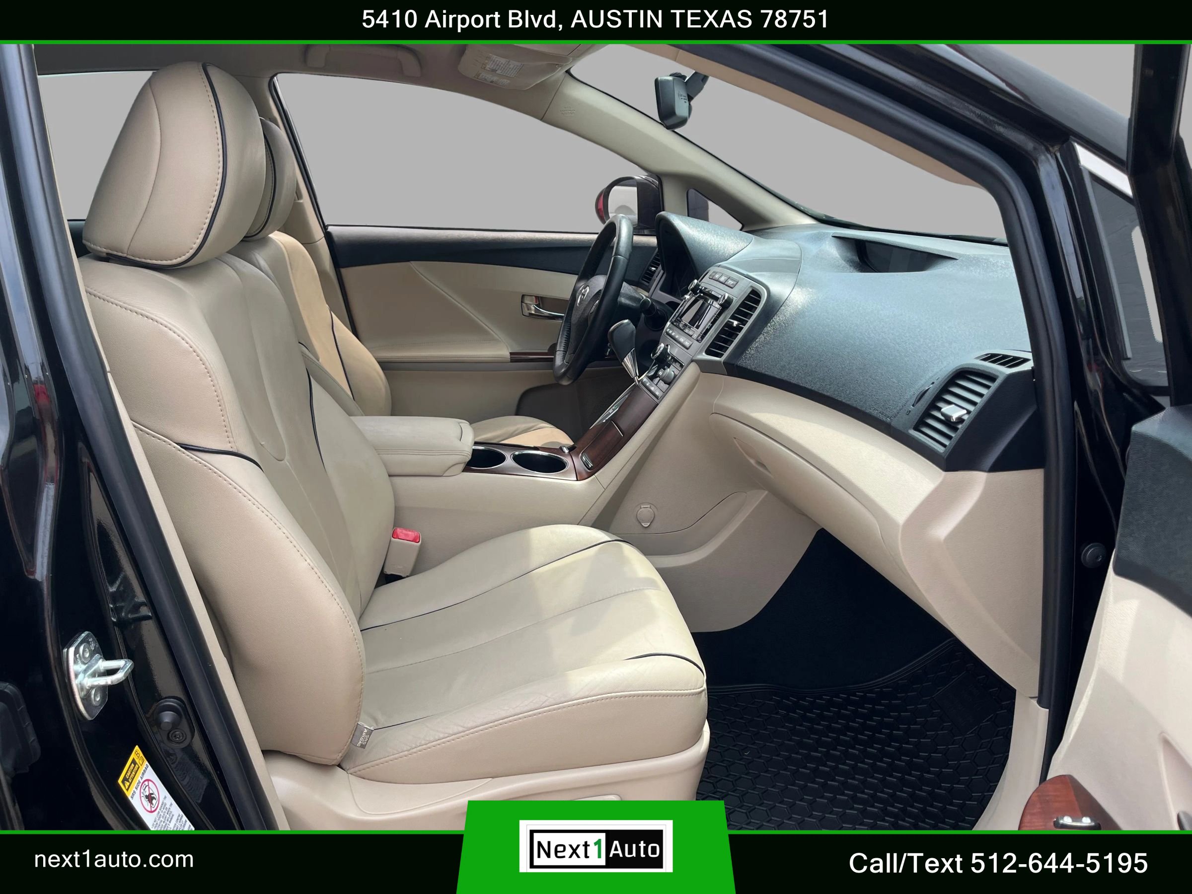 Used 2010 Toyota Venza FWD image 23