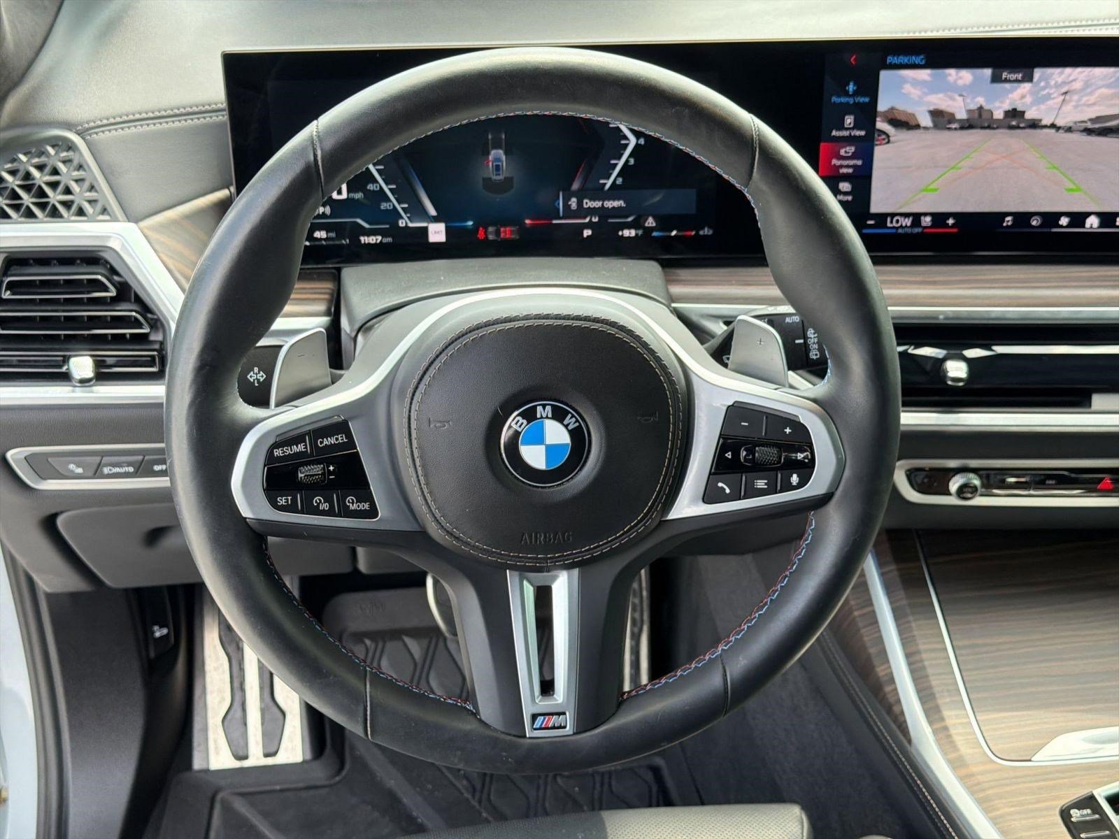 Used 2025 BMW X7 M60i AWD/4WD image 17