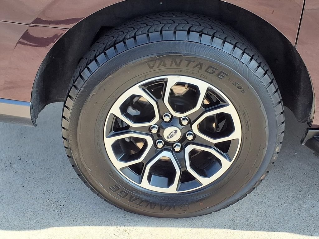 Used 2024 Ford Expedition Max XLT RWD image 9
