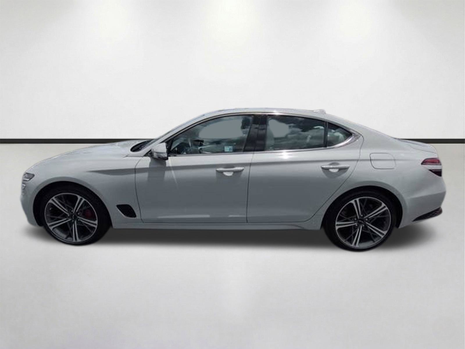 Used 2025 Genesis G70 3.3T Advanced AWD/4WD image 8