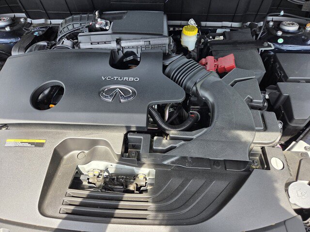 Certified 2025 INFINITI QX50 Luxe image 12