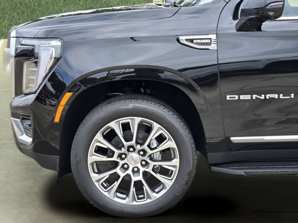 New 2026 GMC Yukon Denali w/ Advanced Technology Package AWD/4WD image 8