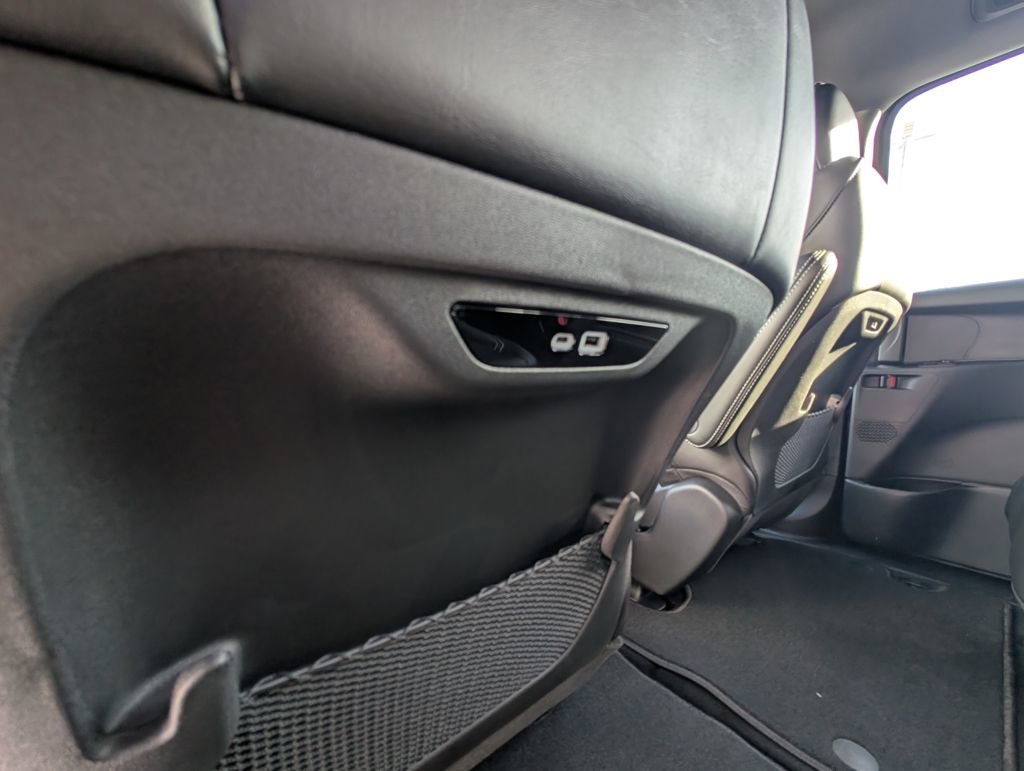 New 2026 Chrysler Pacifica Select FWD image 40