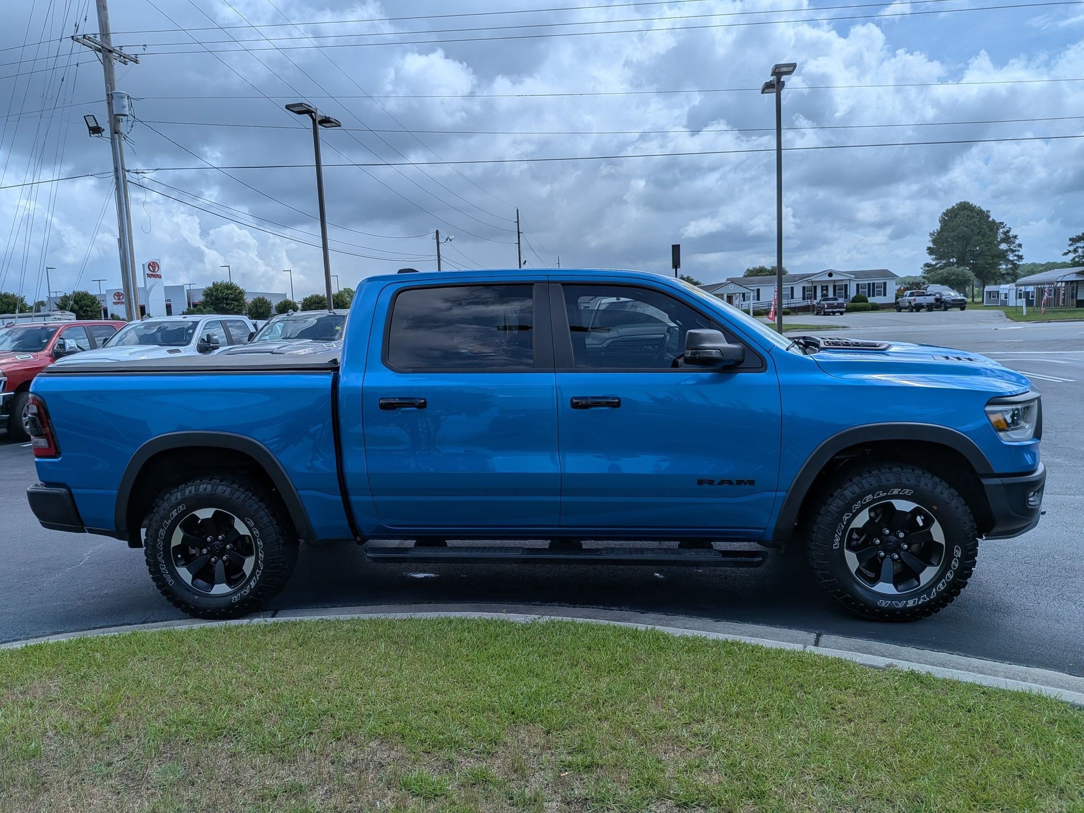 Used 2024 RAM 1500 Rebel w/ Rebel Level 1 Equipment Group AWD/4WD image 4