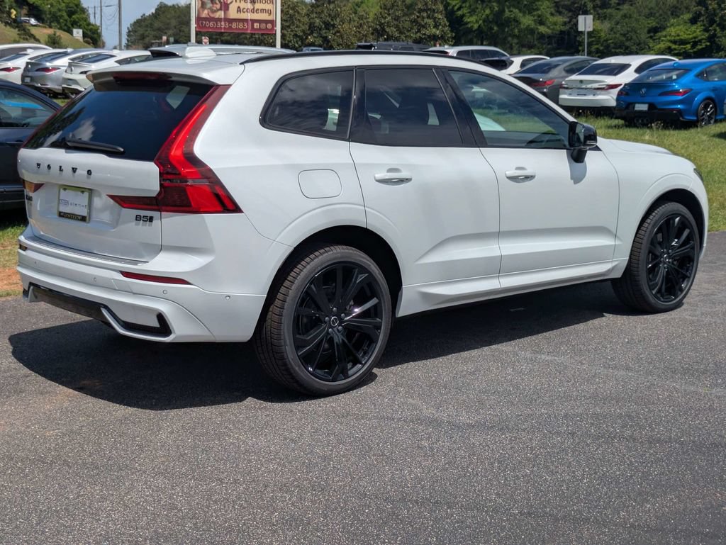 New 2026 Volvo XC60 B5 Ultra w/ Protection Package Premier AWD/4WD image 6