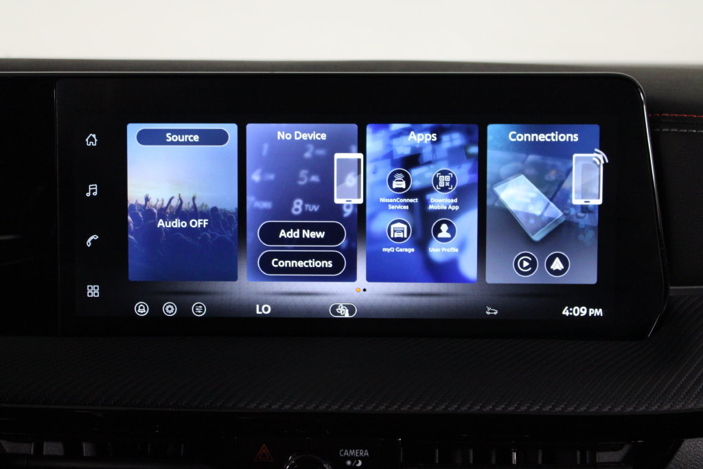 Certified 2026 Nissan Kicks SR FWD image 9
