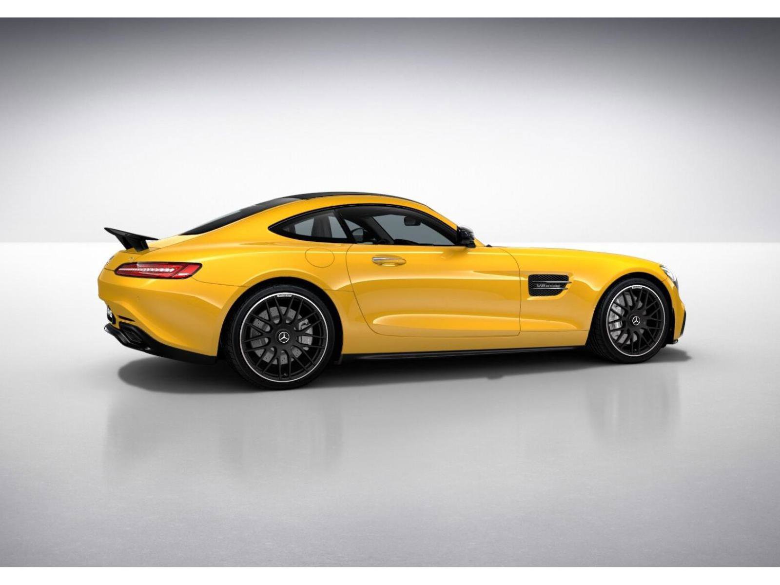 Used 2017 Mercedes-Benz AMG GT Coupe image 17