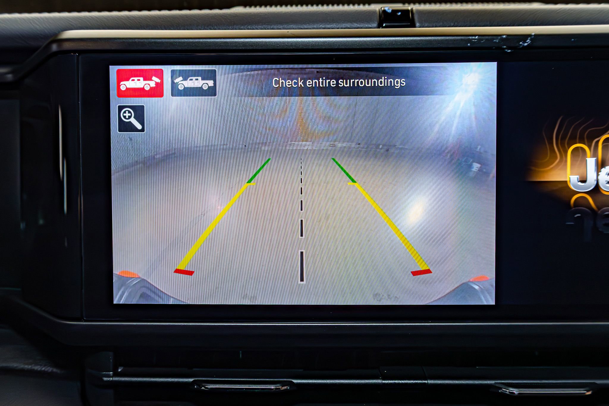 Used 2025 Jeep Gladiator Mojave image 23