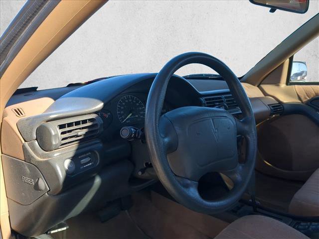 Used 1995 Pontiac Grand Am SE image 10