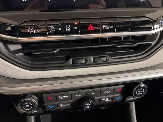 New 2026 Jeep Compass Limited image 41