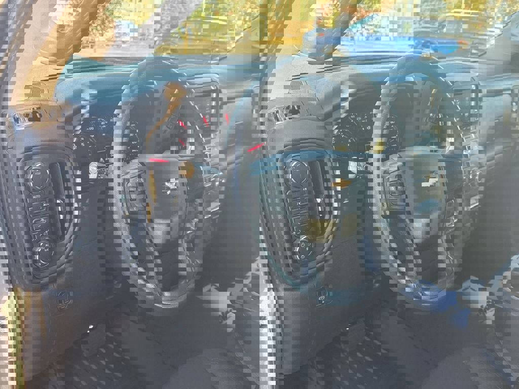 Certified 2024 Chevrolet Silverado 1500 Custom w/ Turbomax Blackout Package image 34