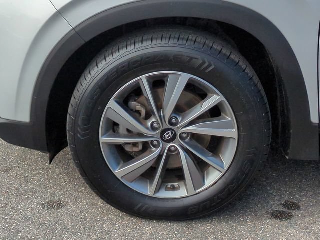 Used 2019 Hyundai Santa Fe Limited FWD image 11