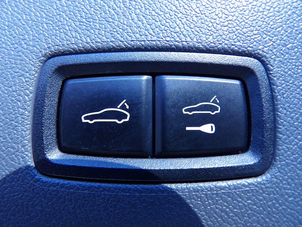 Used 2019 Porsche Cayenne image 26