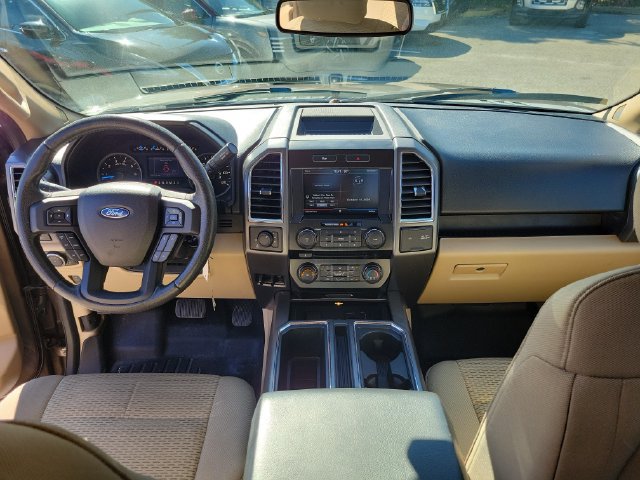 Used 2015 Ford F150 XLT w/ Equipment Group 302A Luxury AWD/4WD image 13