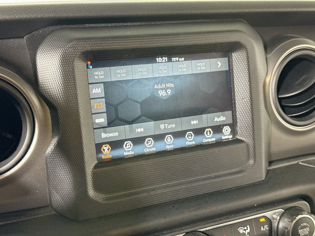 Used 2023 Jeep Wrangler Sport AWD/4WD image 26