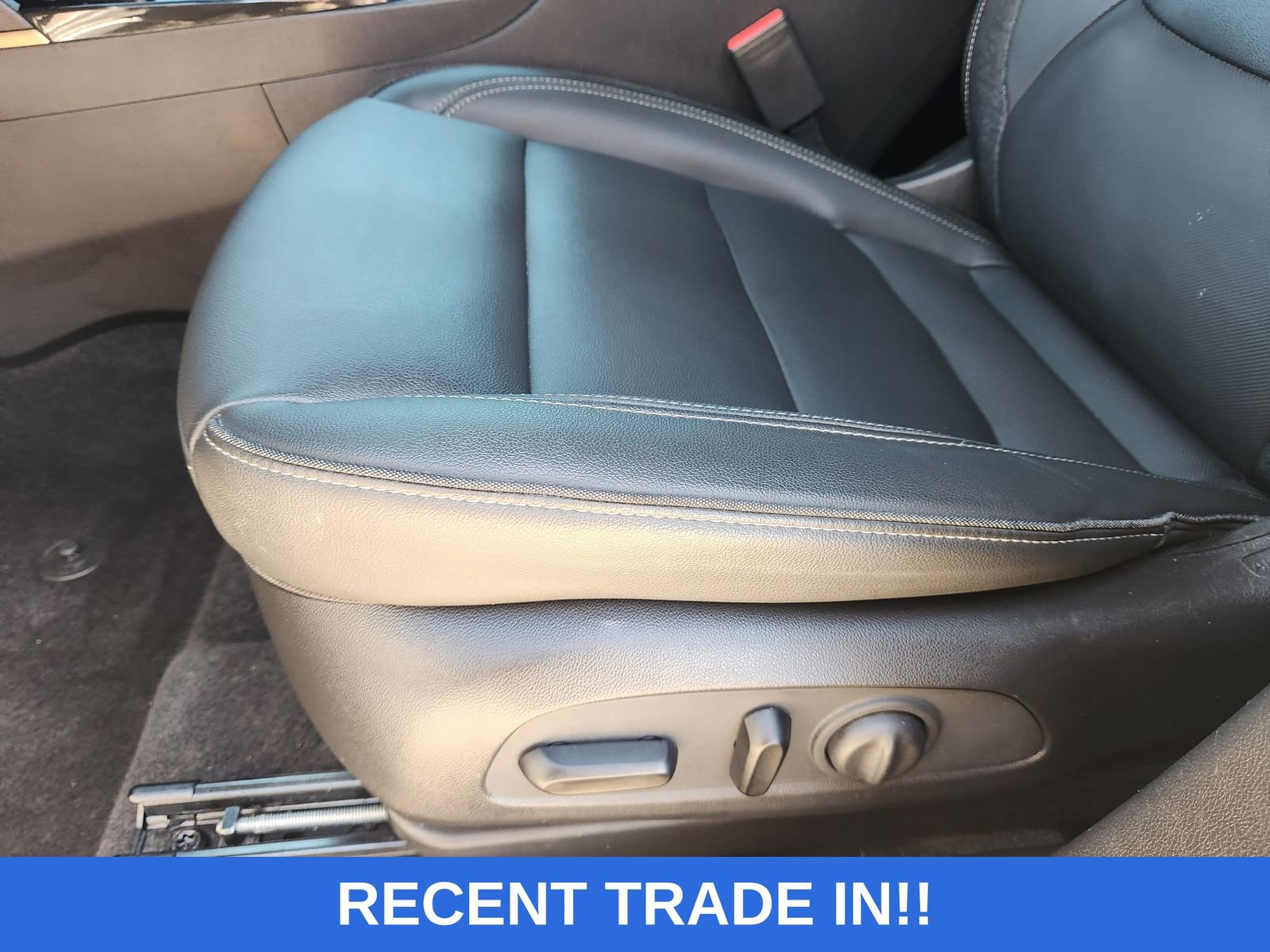 Used 2023 Chevrolet TrailBlazer ACTIV w/ Sun and Liftgate Package image 25