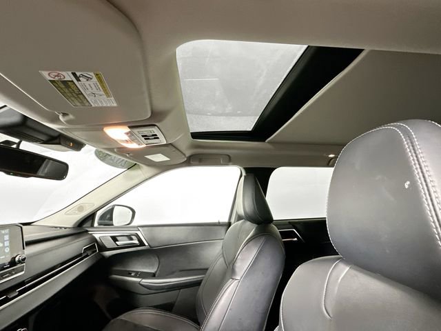 Used 2024 Mitsubishi Outlander SE image 19