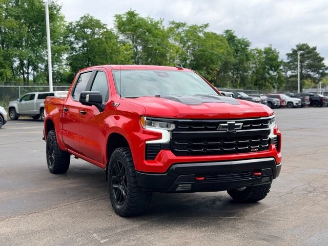 Used 2022 Chevrolet Silverado 1500 LT Trail Boss w/ Convenience Package II AWD/4WD image 4