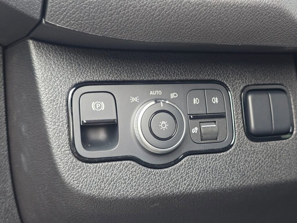 New 2026 Mercedes-Benz Sprinter 2500 image 22