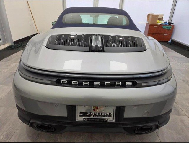 Certified 2025 Porsche 911 Carrera RWD image 6