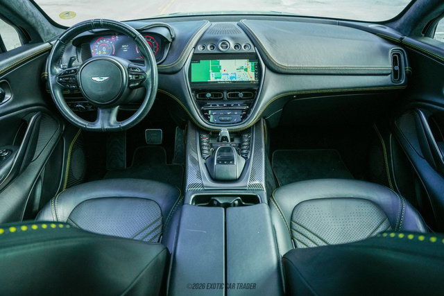 Used 2021 Aston Martin DBX AWD/4WD image 46