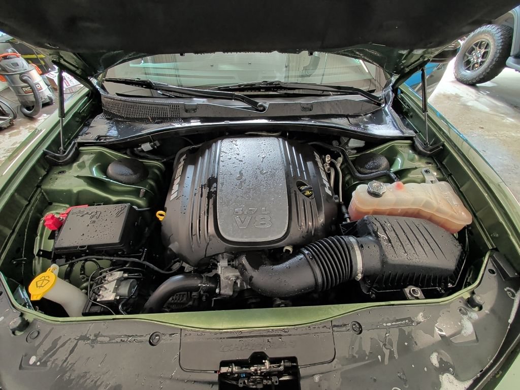 Used 2021 Dodge Charger R/T w/ Blacktop Package RWD image 9