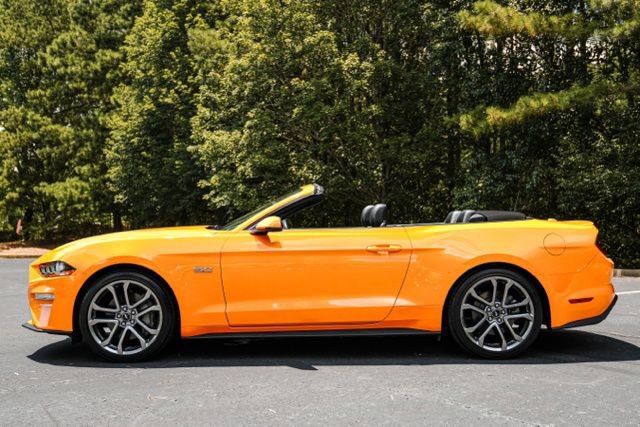 Used 2018 Ford Mustang GT Premium w/ Equipment Group 401A RWD image 5