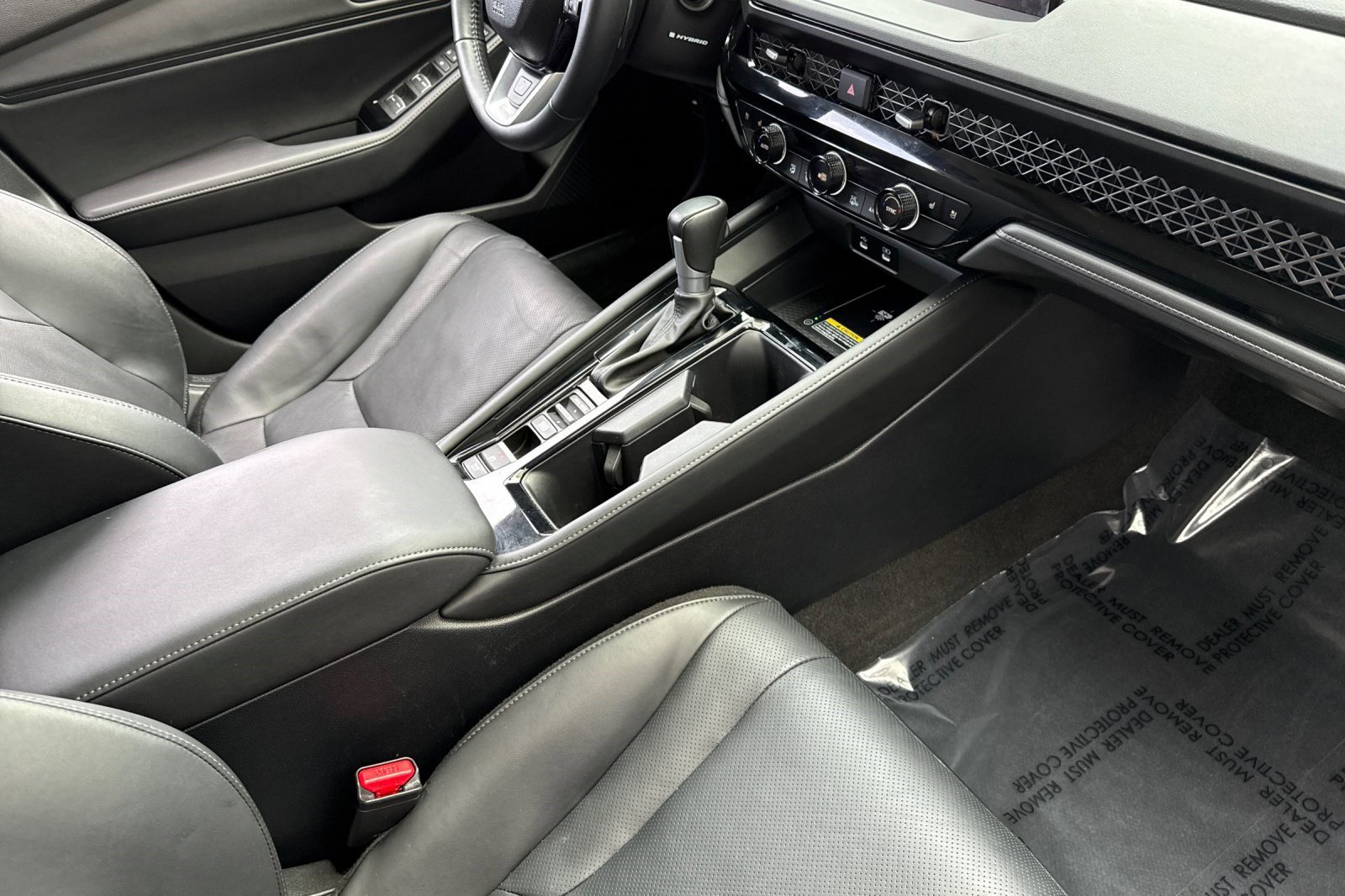 Certified 2025 Honda Accord Touring image 31