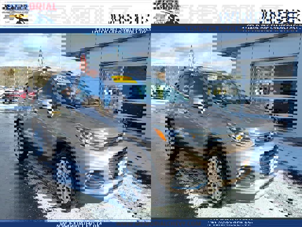 Used 2018 Chevrolet Trax Premier image 1