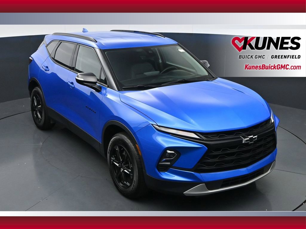 Used 2024 Chevrolet Blazer LT w/ Sound & Technology Package FWD image 39