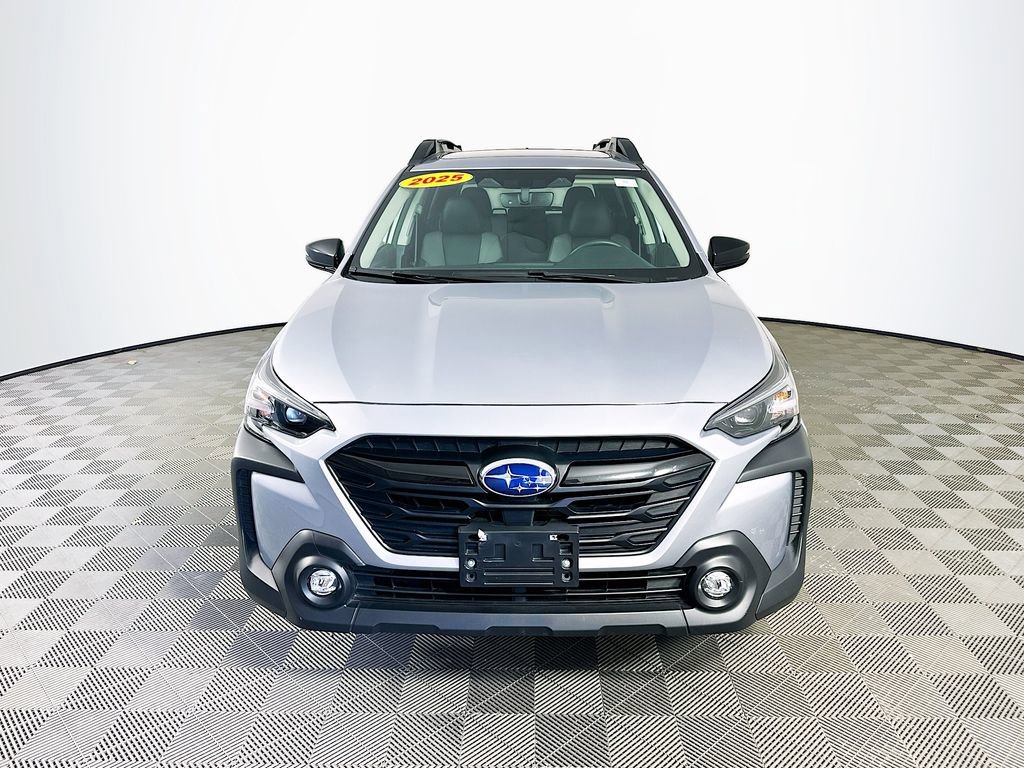 Certified 2025 Subaru Outback Onyx Edition AWD/4WD image 4