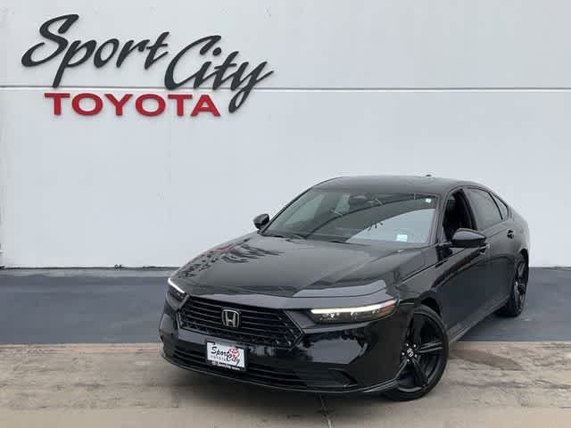 Used 2024 Honda Accord Sport image 1
