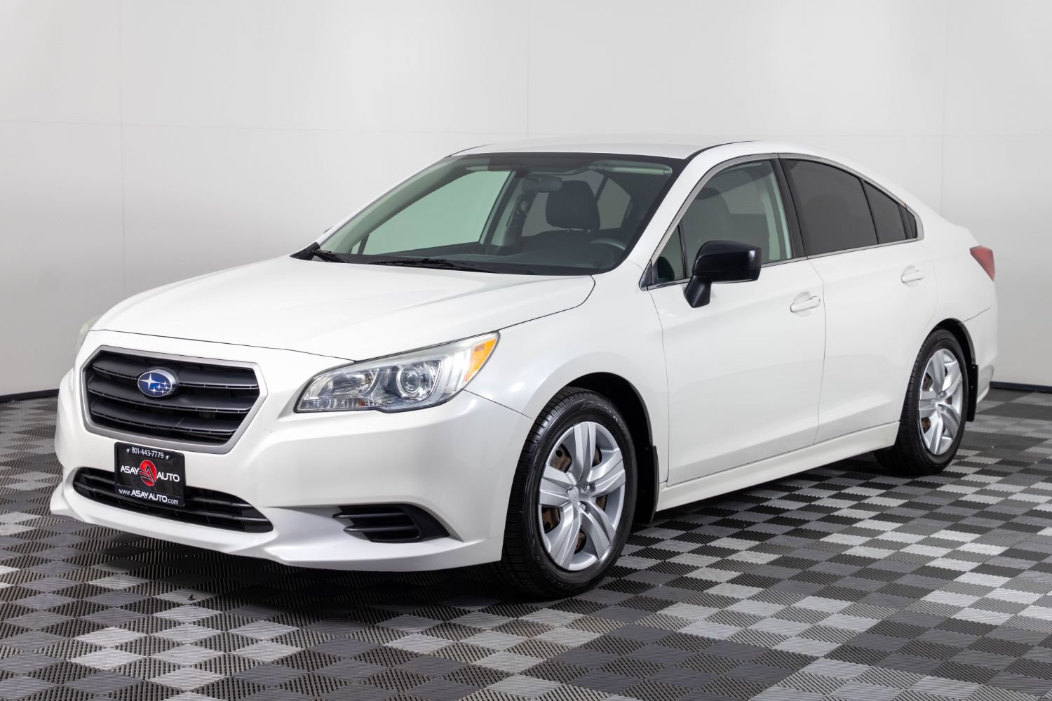 Used 2016 Subaru Legacy 2.5i AWD/4WD image 2