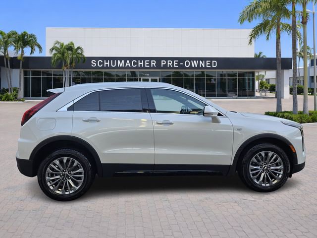 Used 2024 Cadillac XT4 Premium Luxury w/ Technology Package image 8